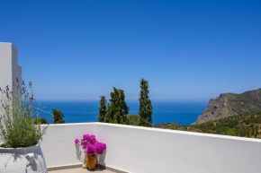 Manolis House